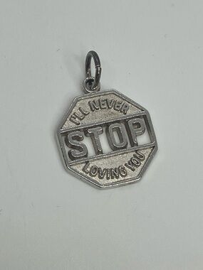 Vtg 925 Sterling Silver “I’ll Never Stop Loving You” Stop Sign Charm / Pendant